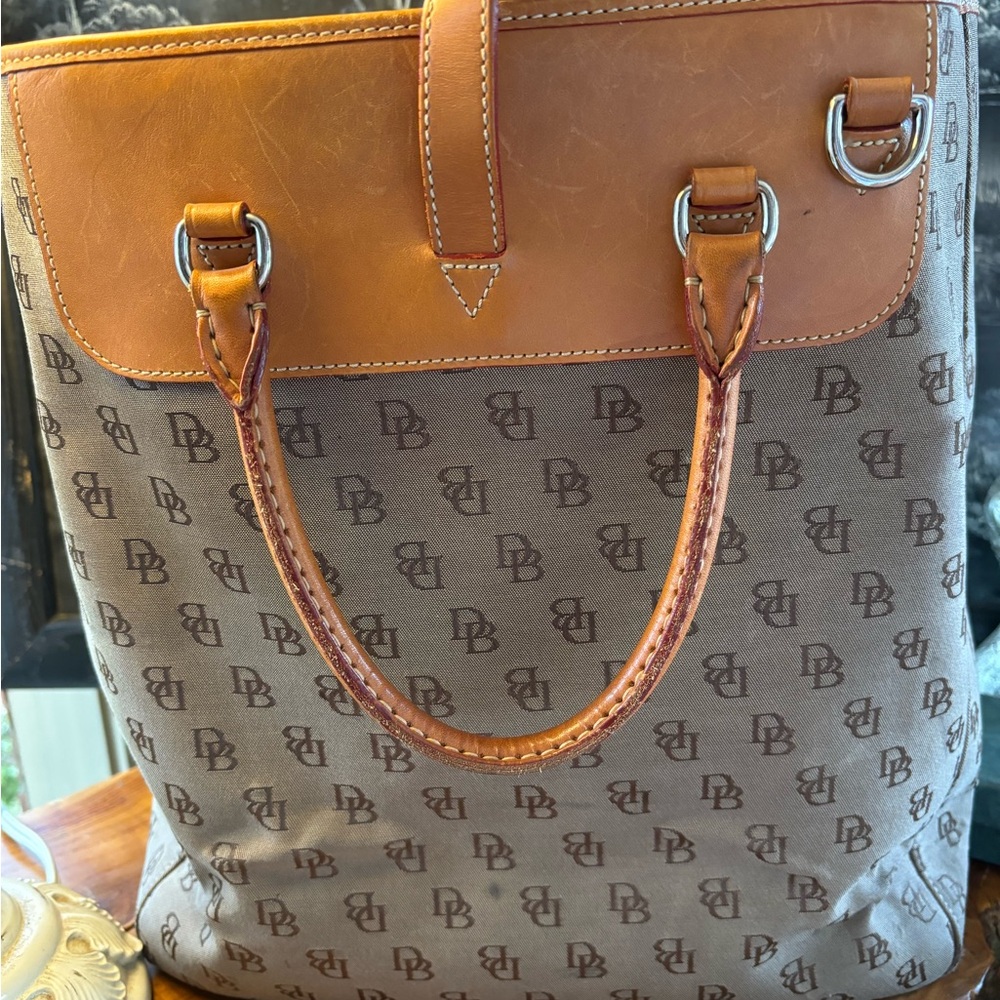 Dooney & Bourke Beige Brown Monogram Large Tote Satchel Bag - Picture 3 of 13